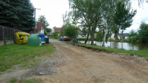 V průběhu léta 2016&nbsp;byla rekonstruována ulice Za&nbsp;rybníkem